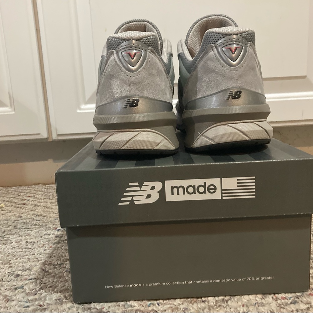 New Balance 990 V5s size 11.5 M